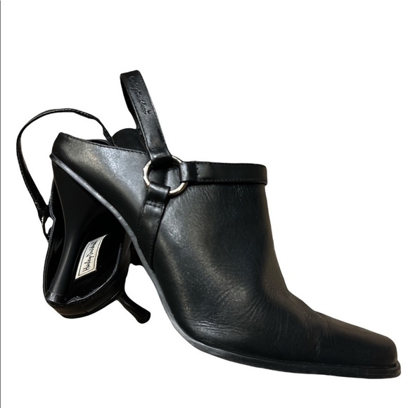 Vintage Harley-davidson Leather Buckle black slip on heels with back strap 7.5 - Picture 3 of 12